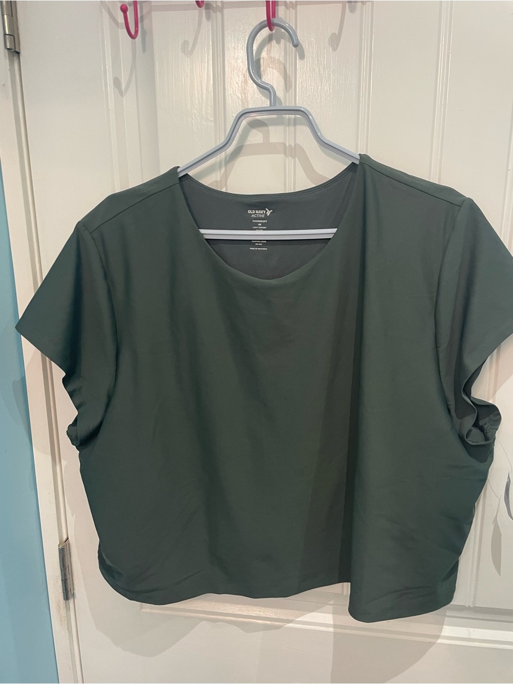 Bundle of Old Navy Women’s activewear plus size - Picture 2 of 6